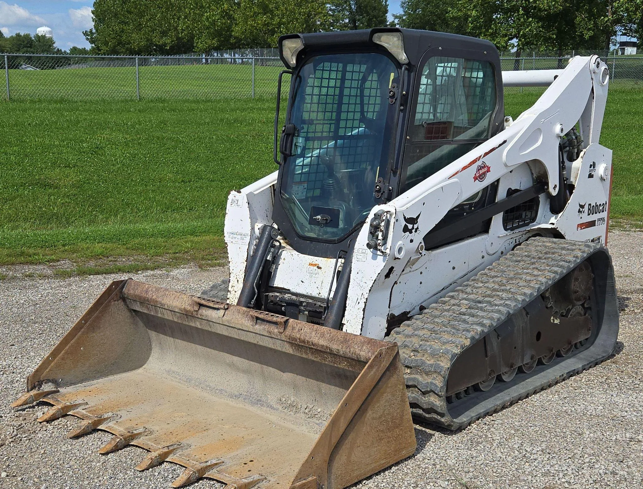 2014 Bobcat T770 alt