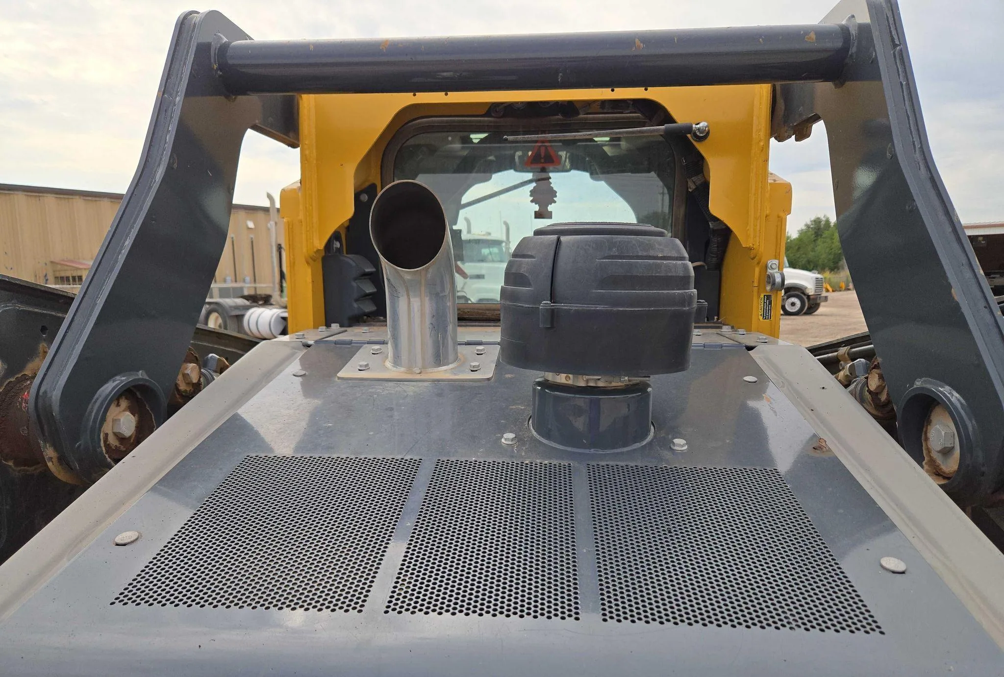 2018 John Deere 333G