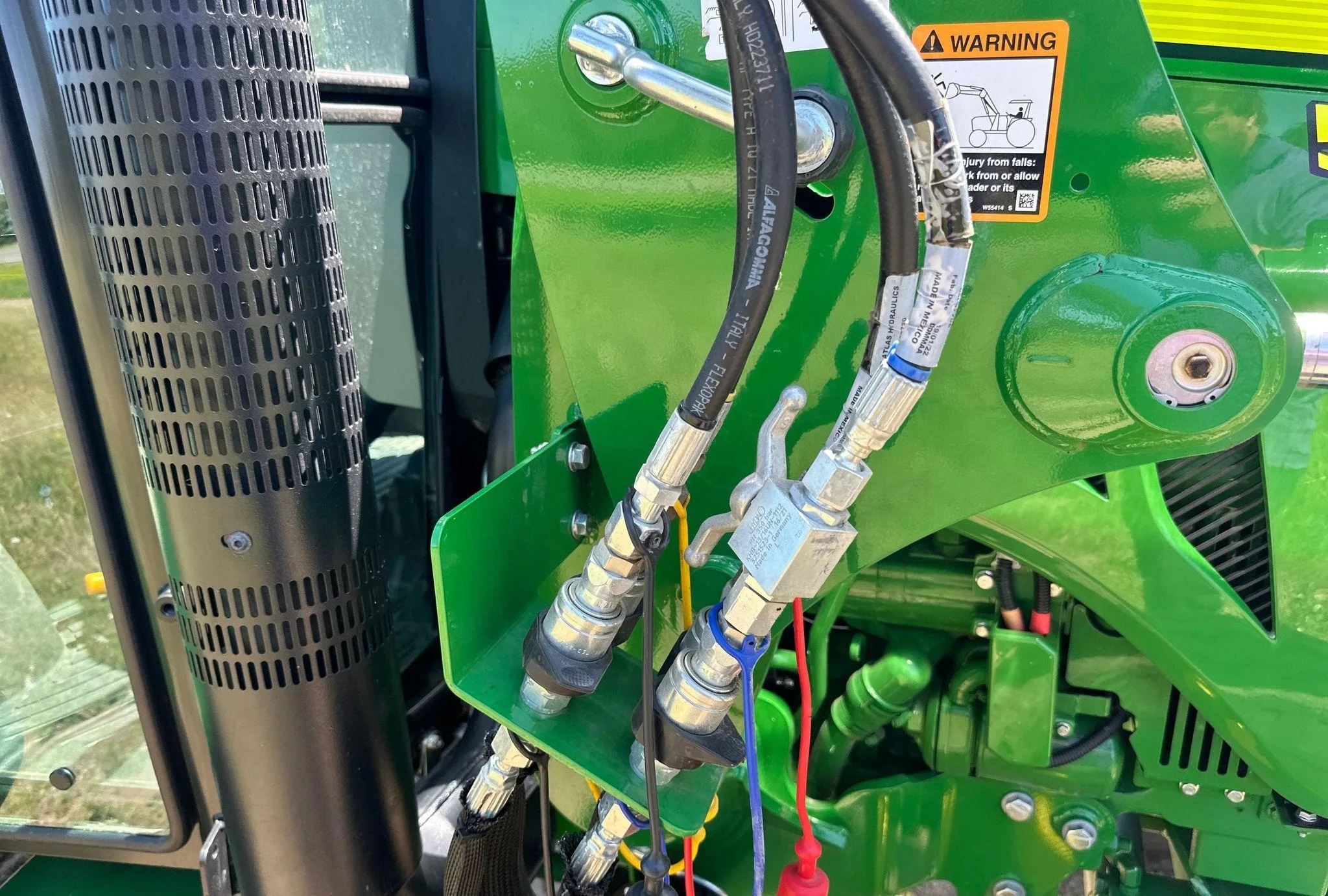 2021 John Deere 5075E