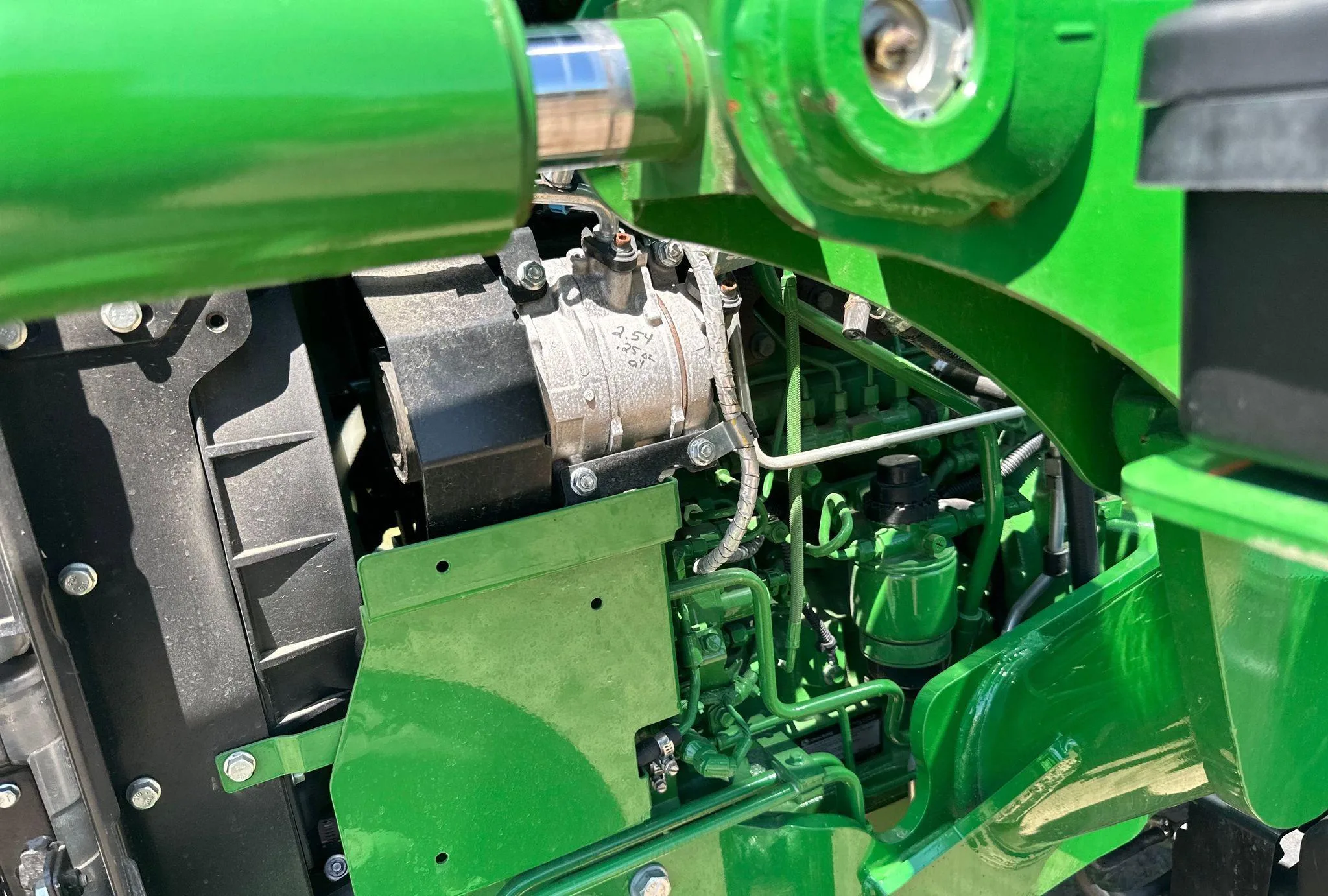 2021 John Deere 5075E
