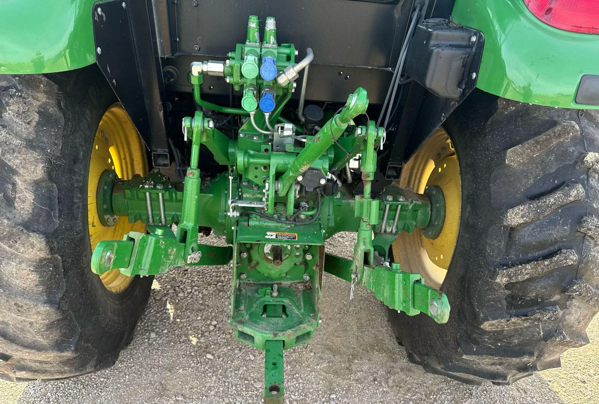 2019 John Deere 5100E