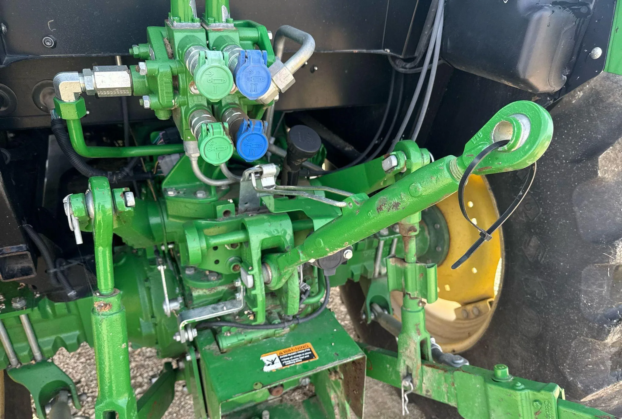 2019 John Deere 5100E