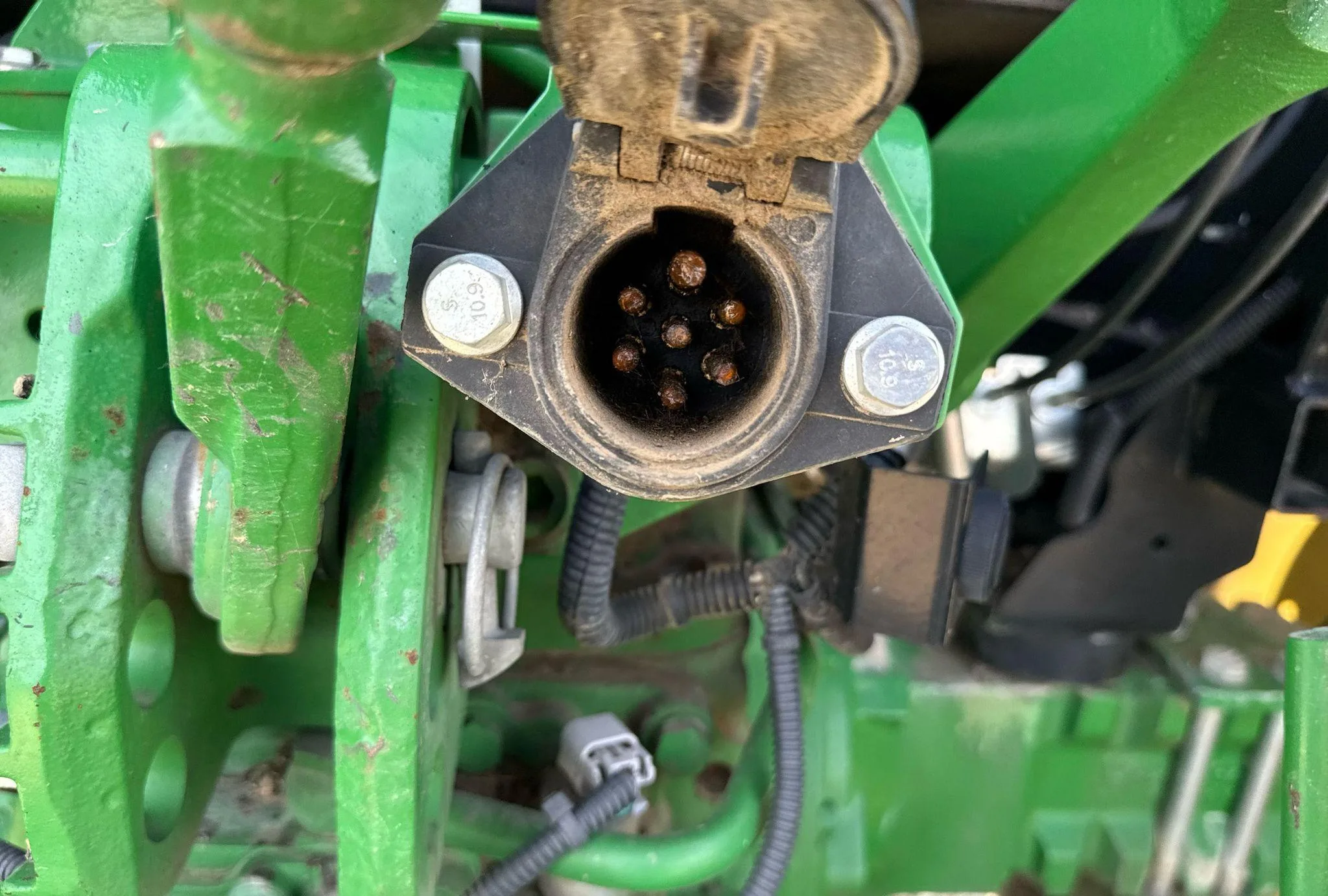 2019 John Deere 5100E