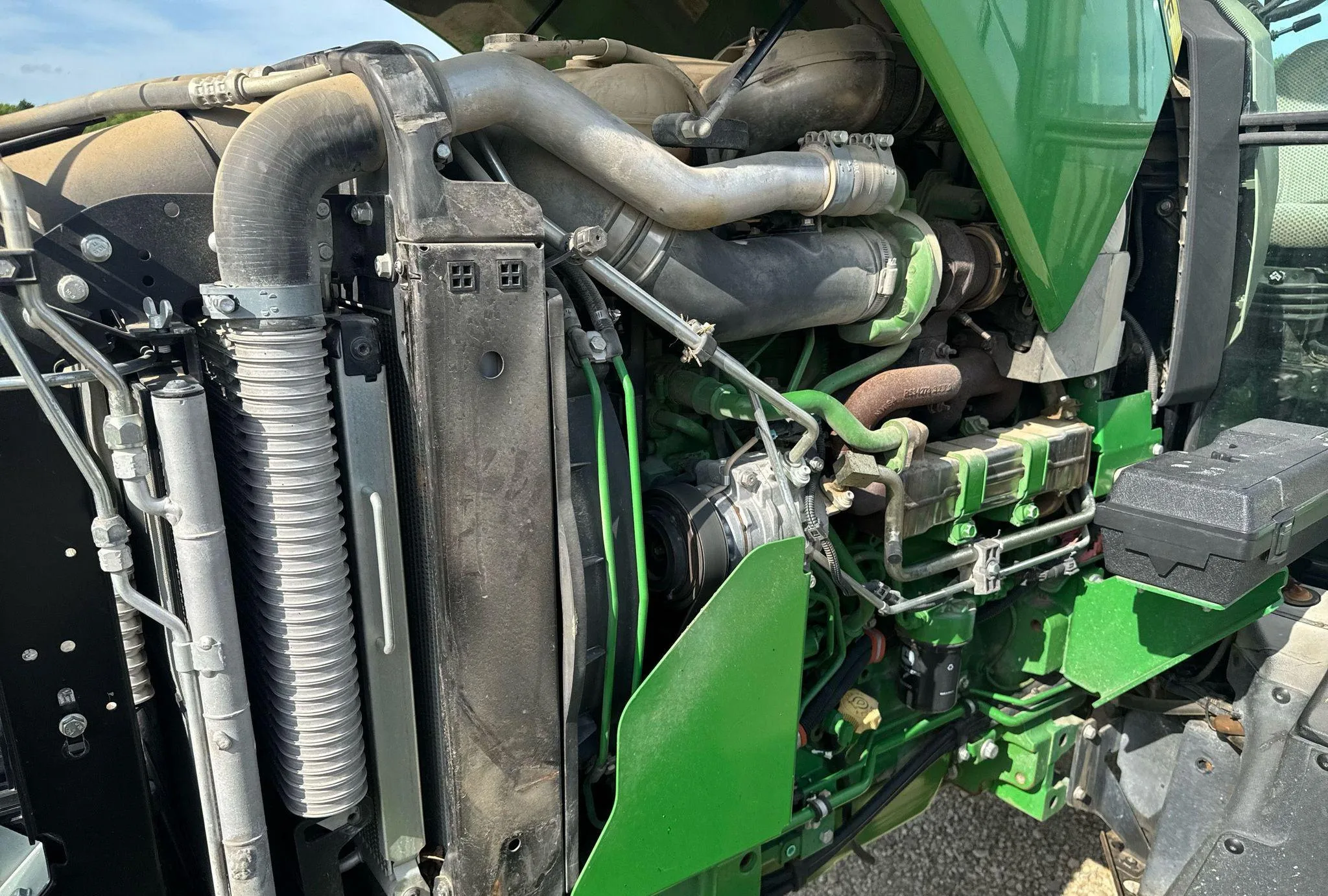 2019 John Deere 5100E