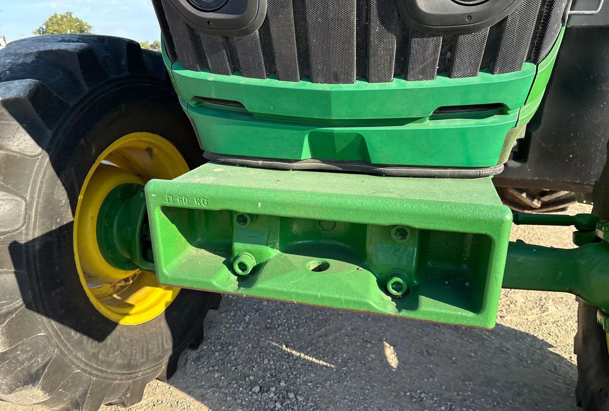 2016 John Deere 6120M