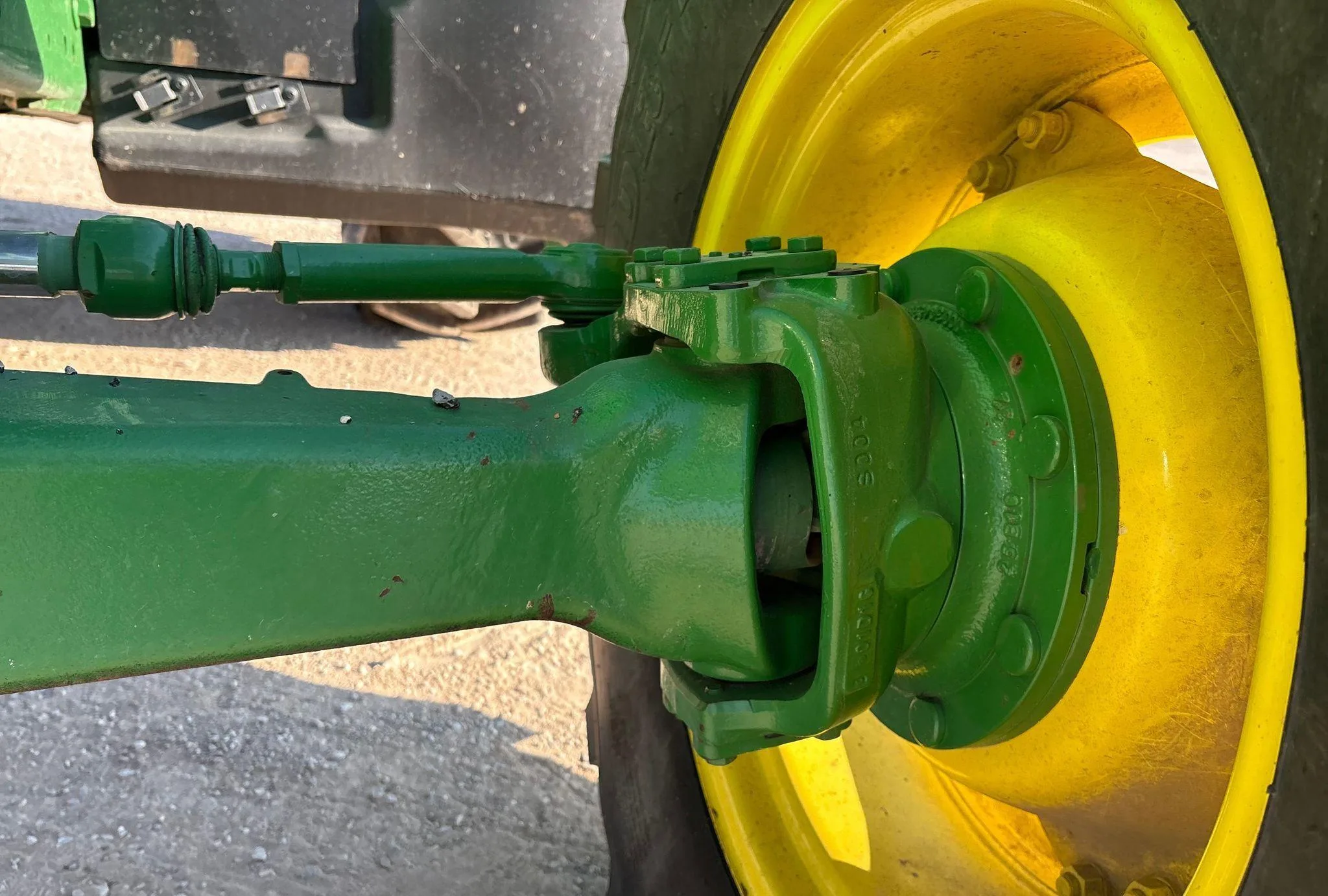 2016 John Deere 6120M