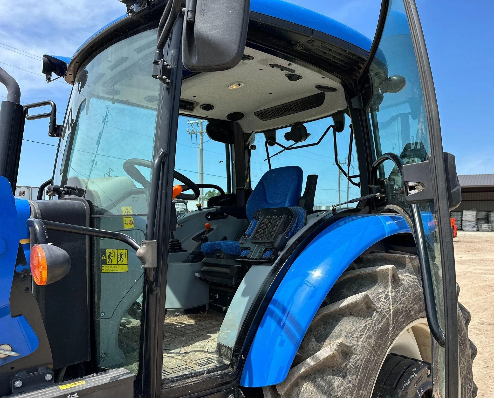 2020 New Holland Workmaster 120