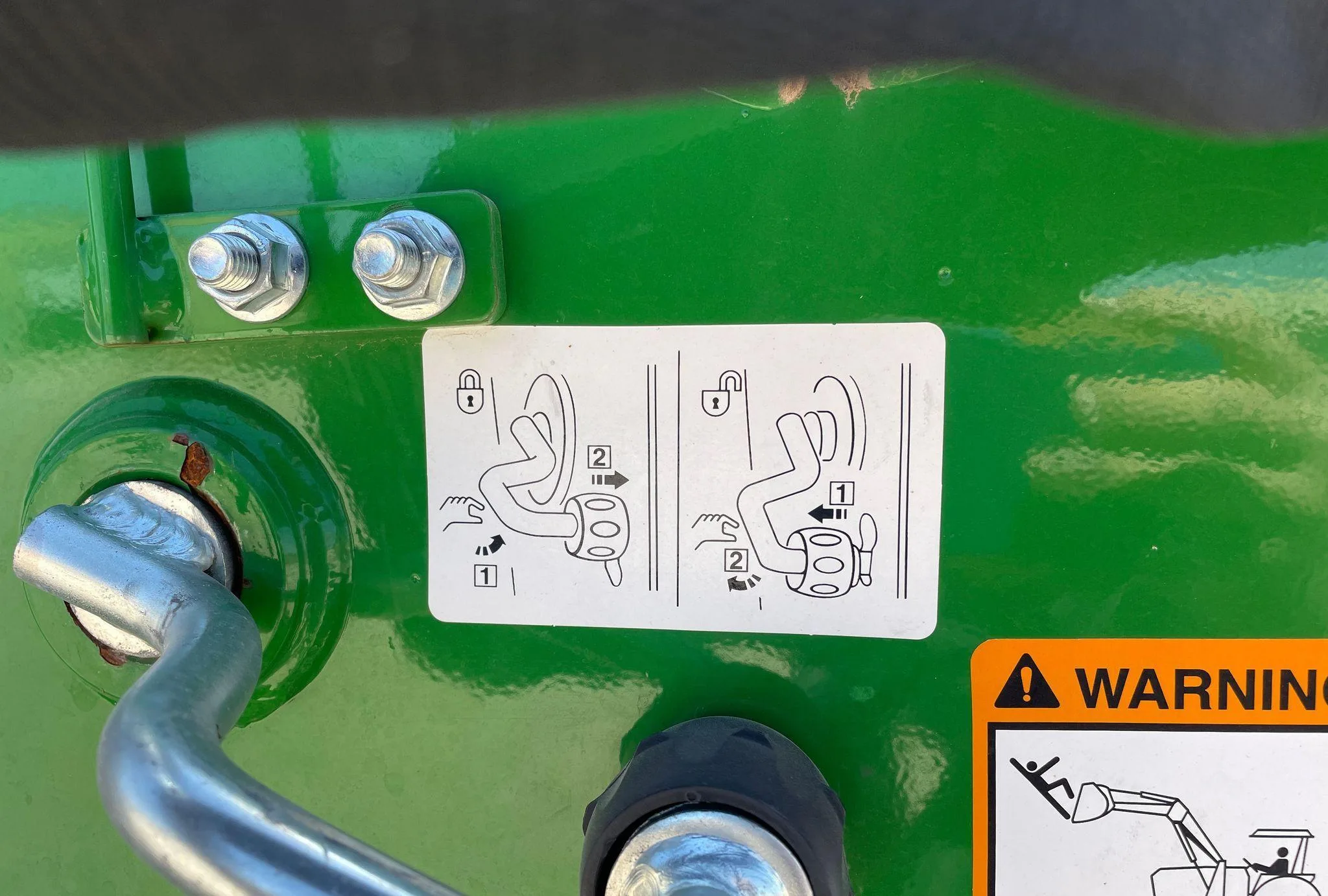 2018 John Deere 5075E