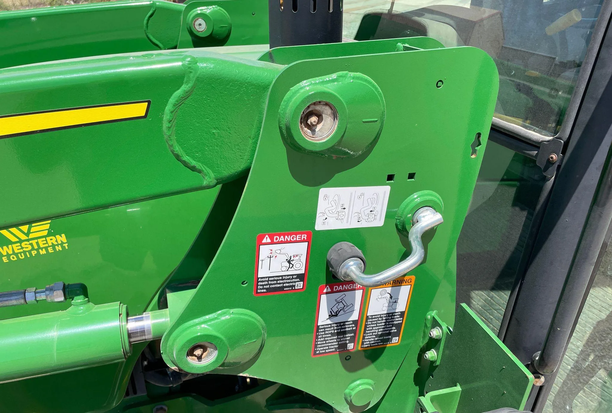 2018 John Deere 5075E