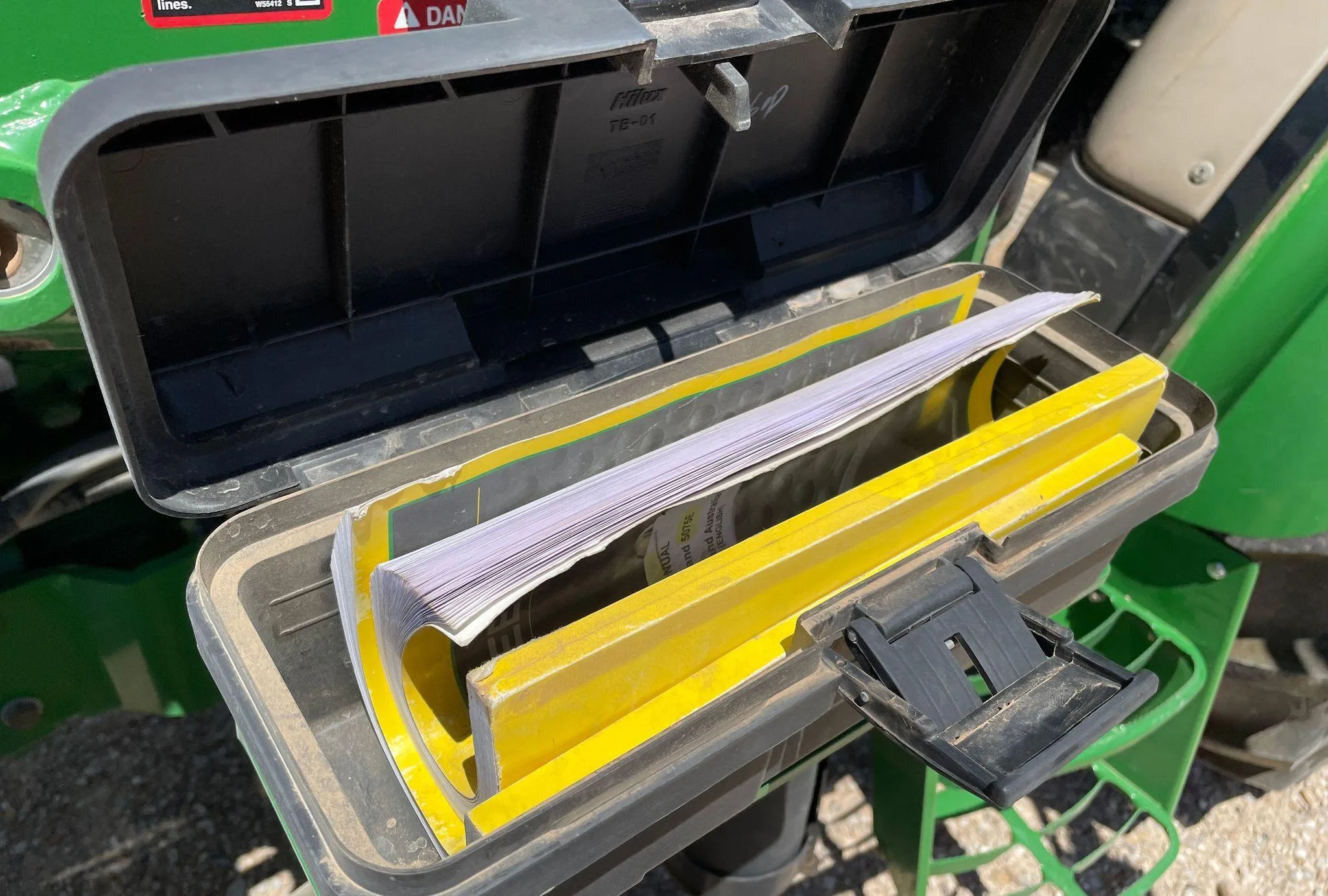 2018 John Deere 5075E