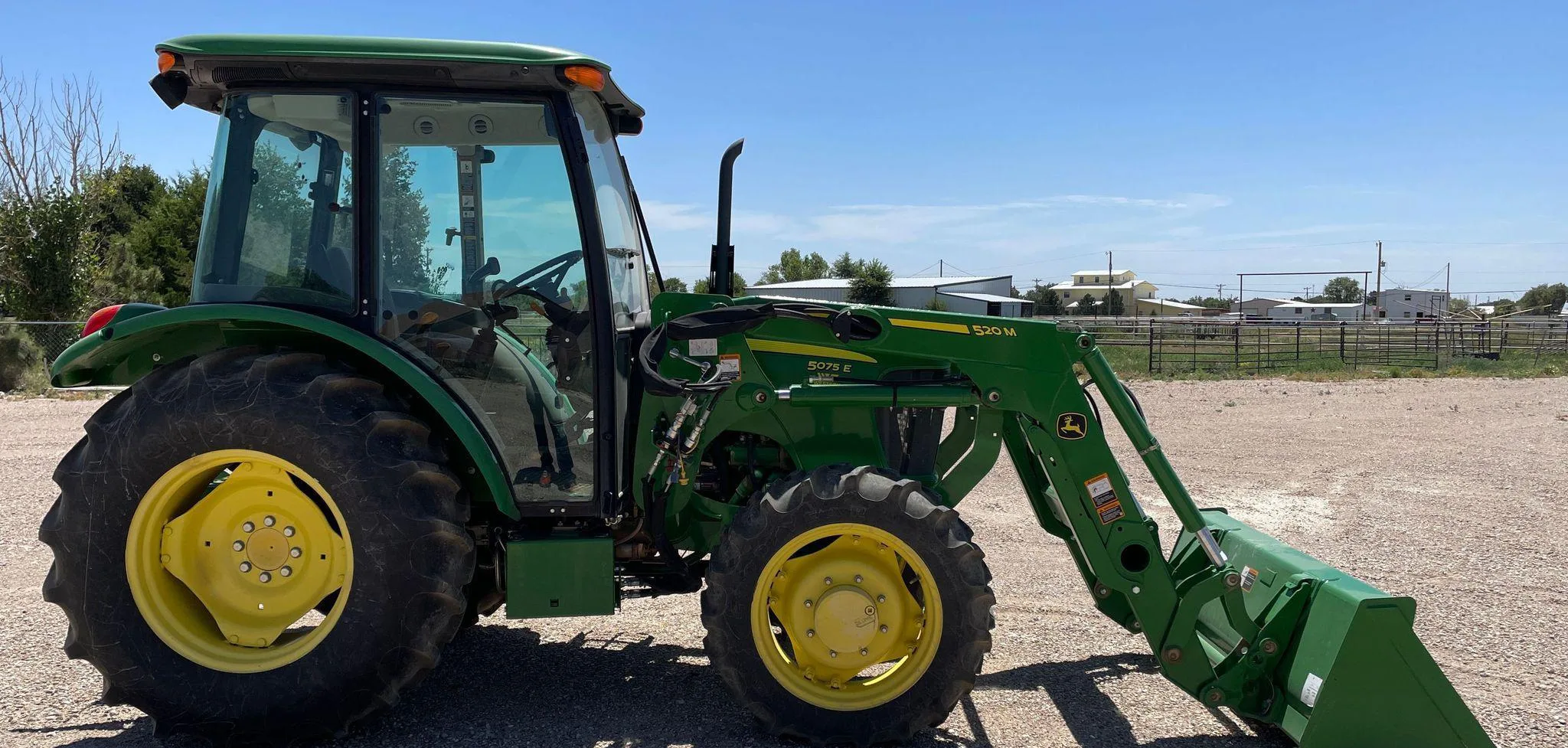 2018 John Deere 5075E