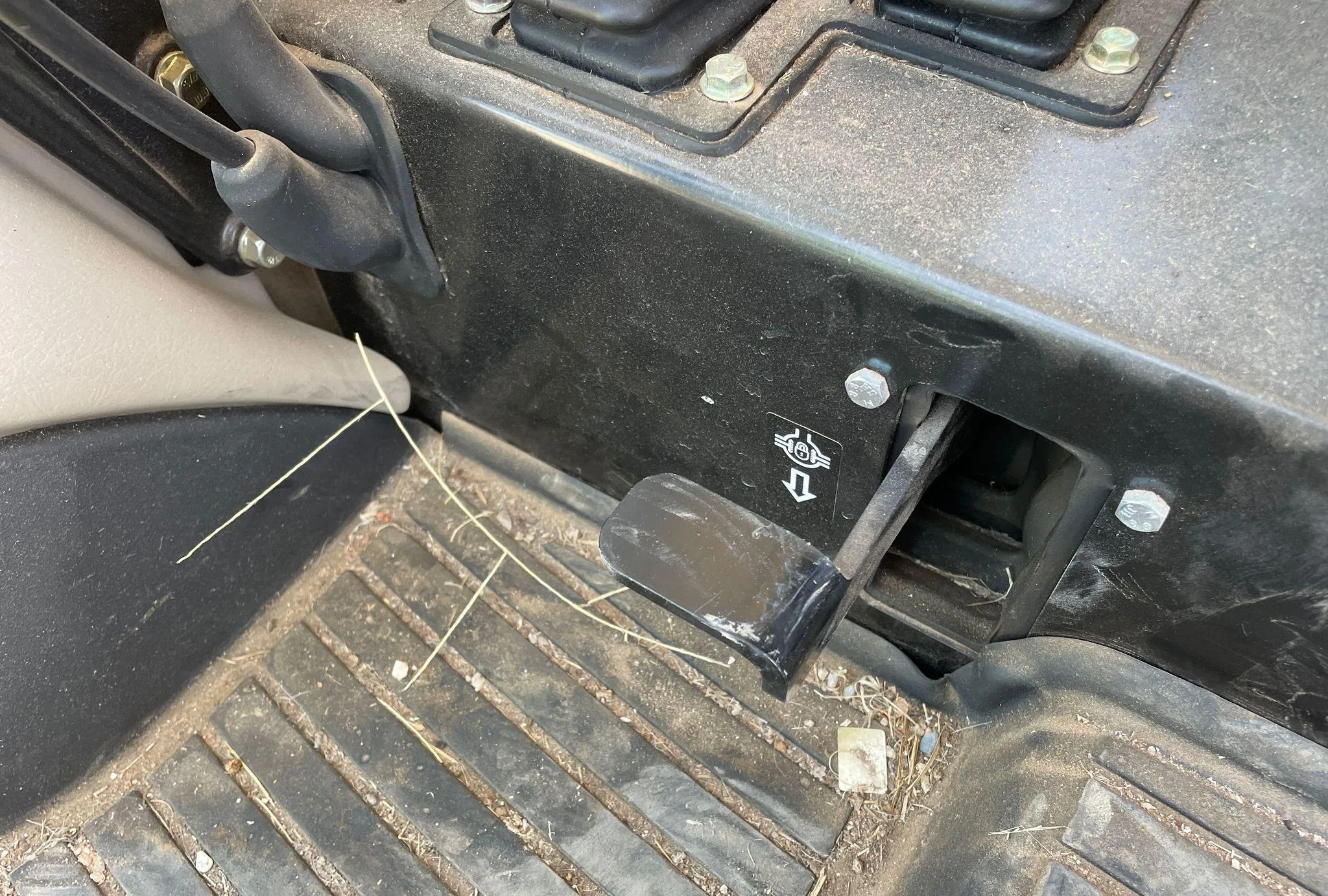 2018 John Deere 5075E