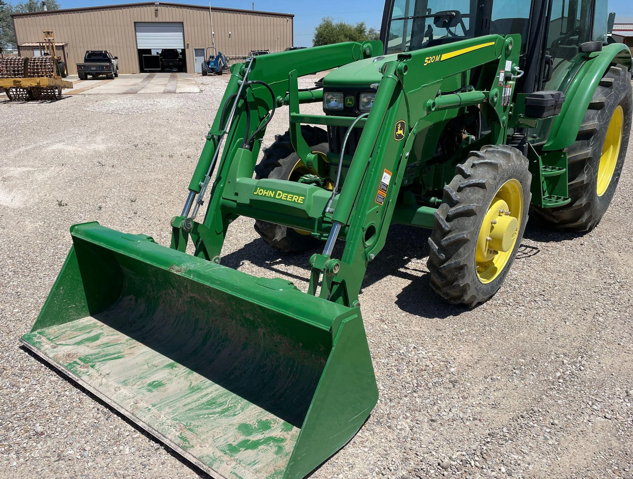 2018 John Deere 5075E