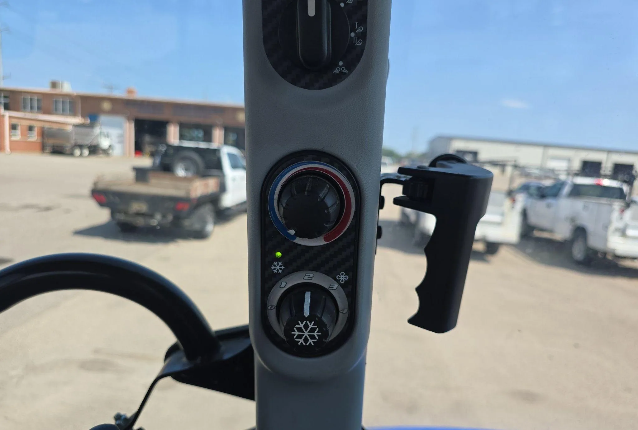 2019 New Holland Powerstar 100