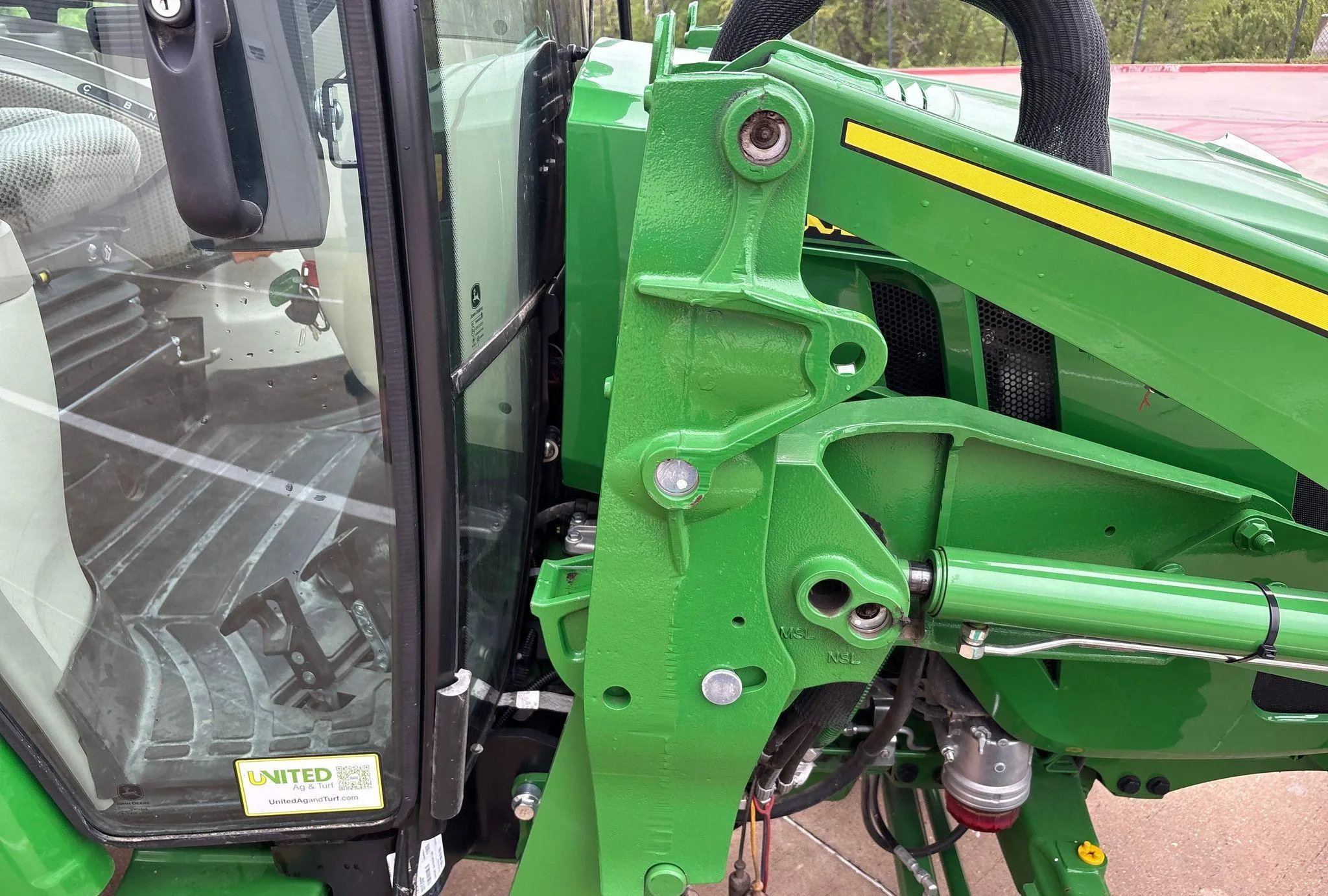 2024 John Deere 4066R
