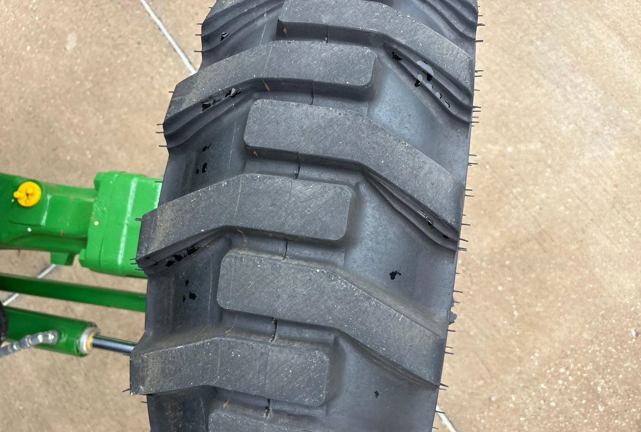 2024 John Deere 4066R
