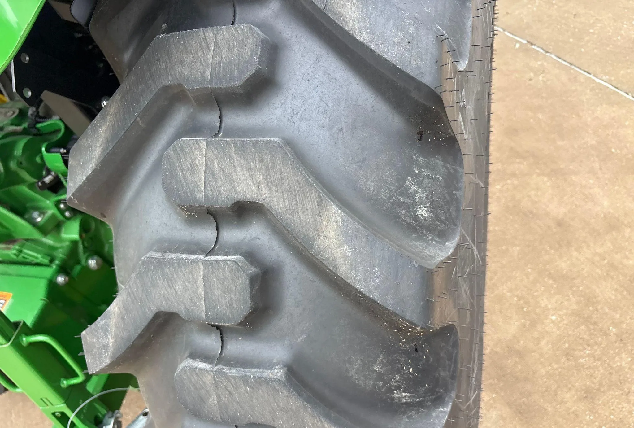 2024 John Deere 4066R