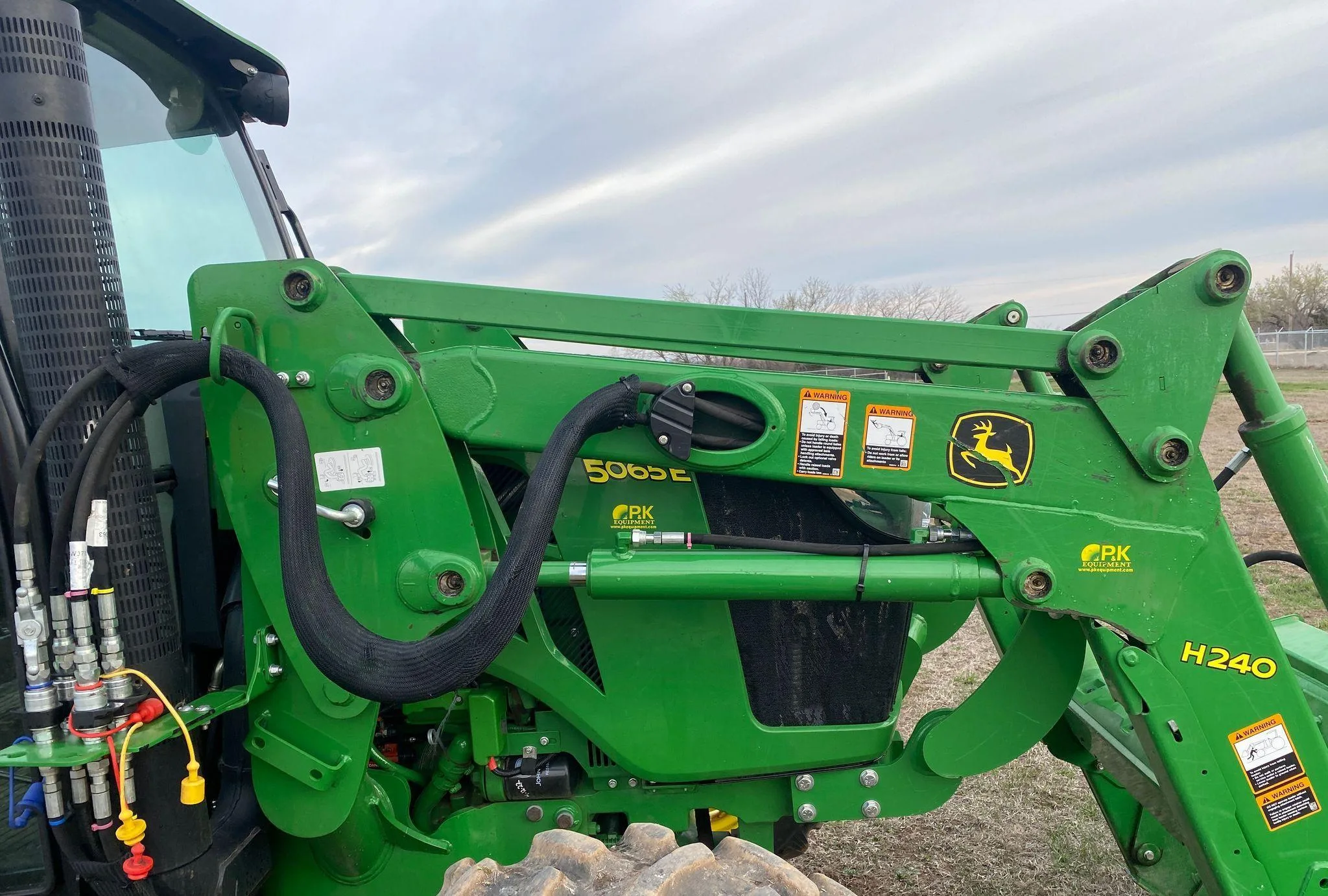2017 John Deere 5065E