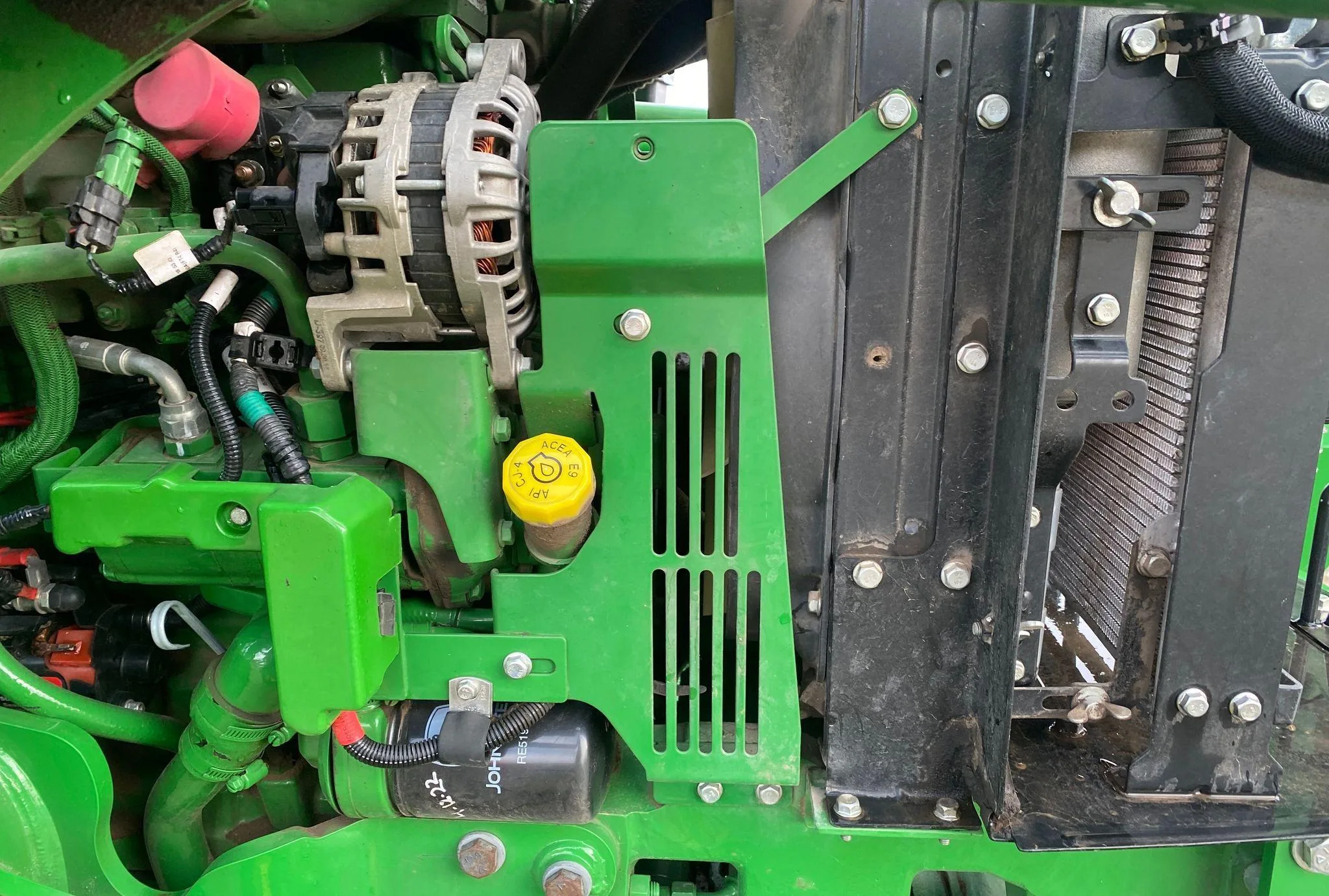 2017 John Deere 5065E