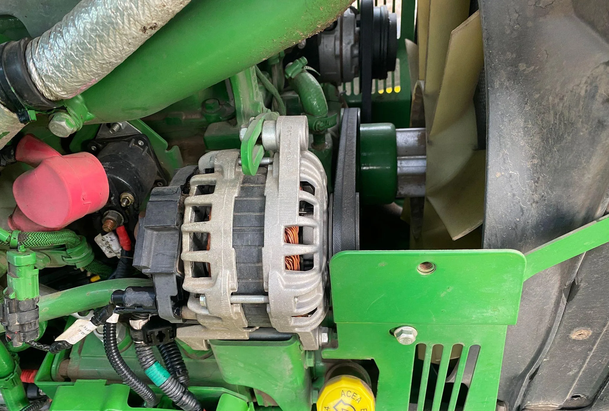 2017 John Deere 5065E
