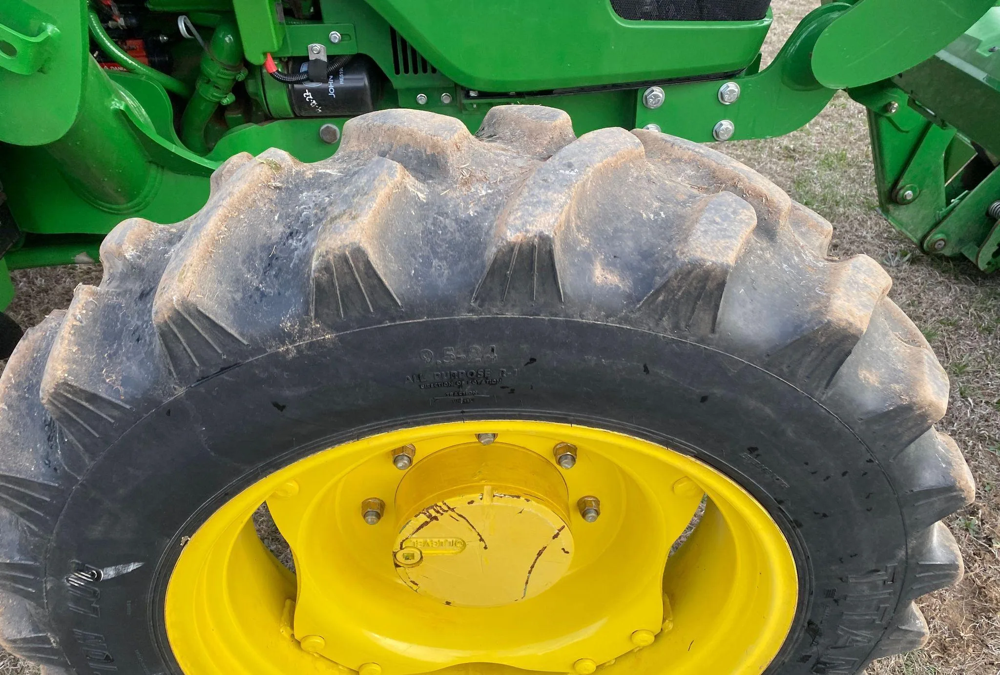 2017 John Deere 5065E