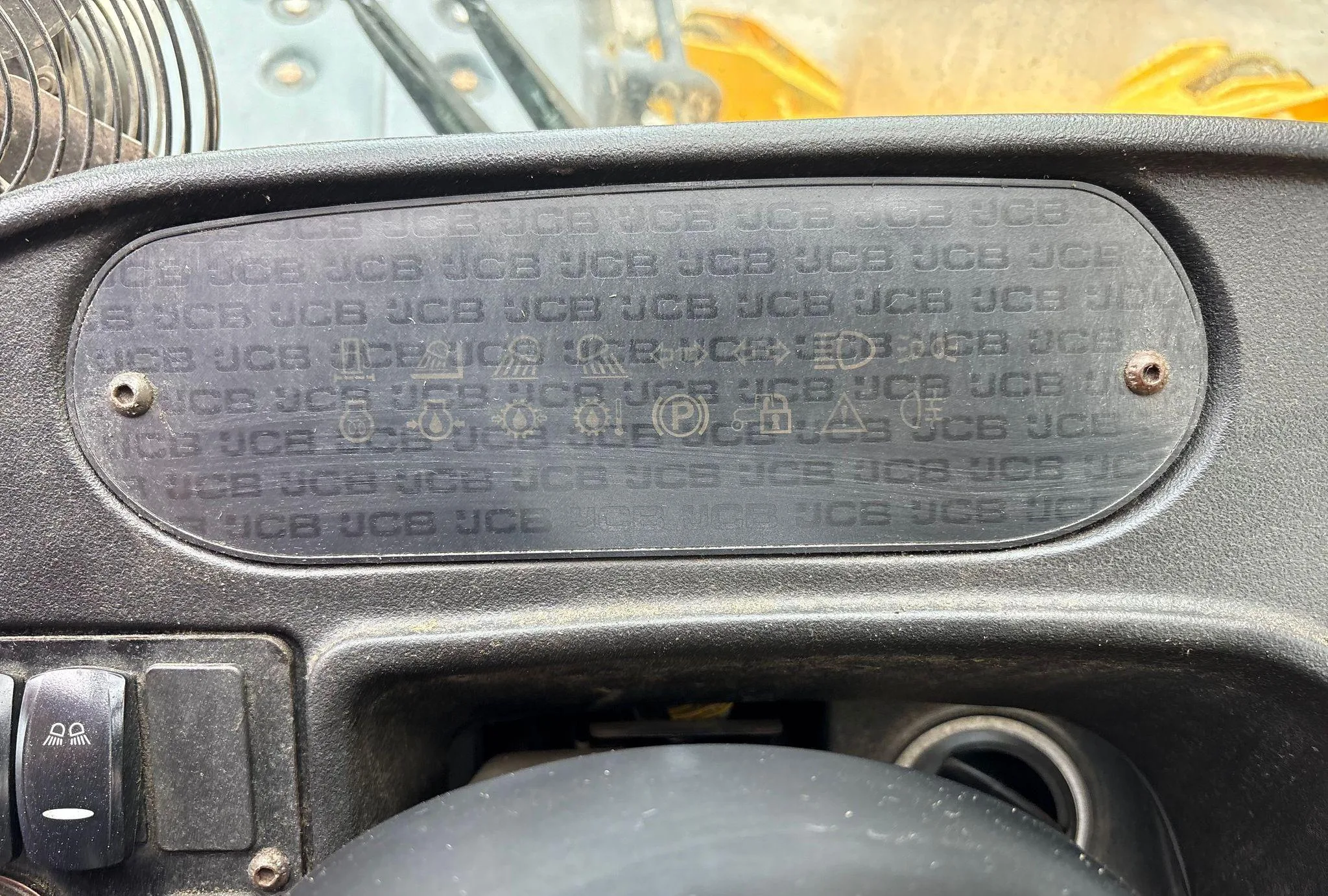 2020 JCB 512.56
