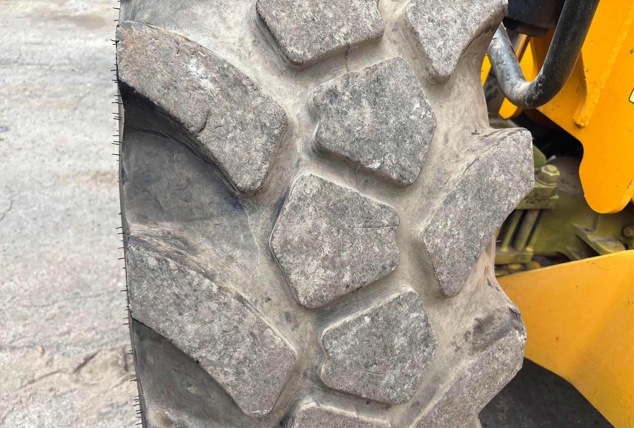 2020 JCB 512.56