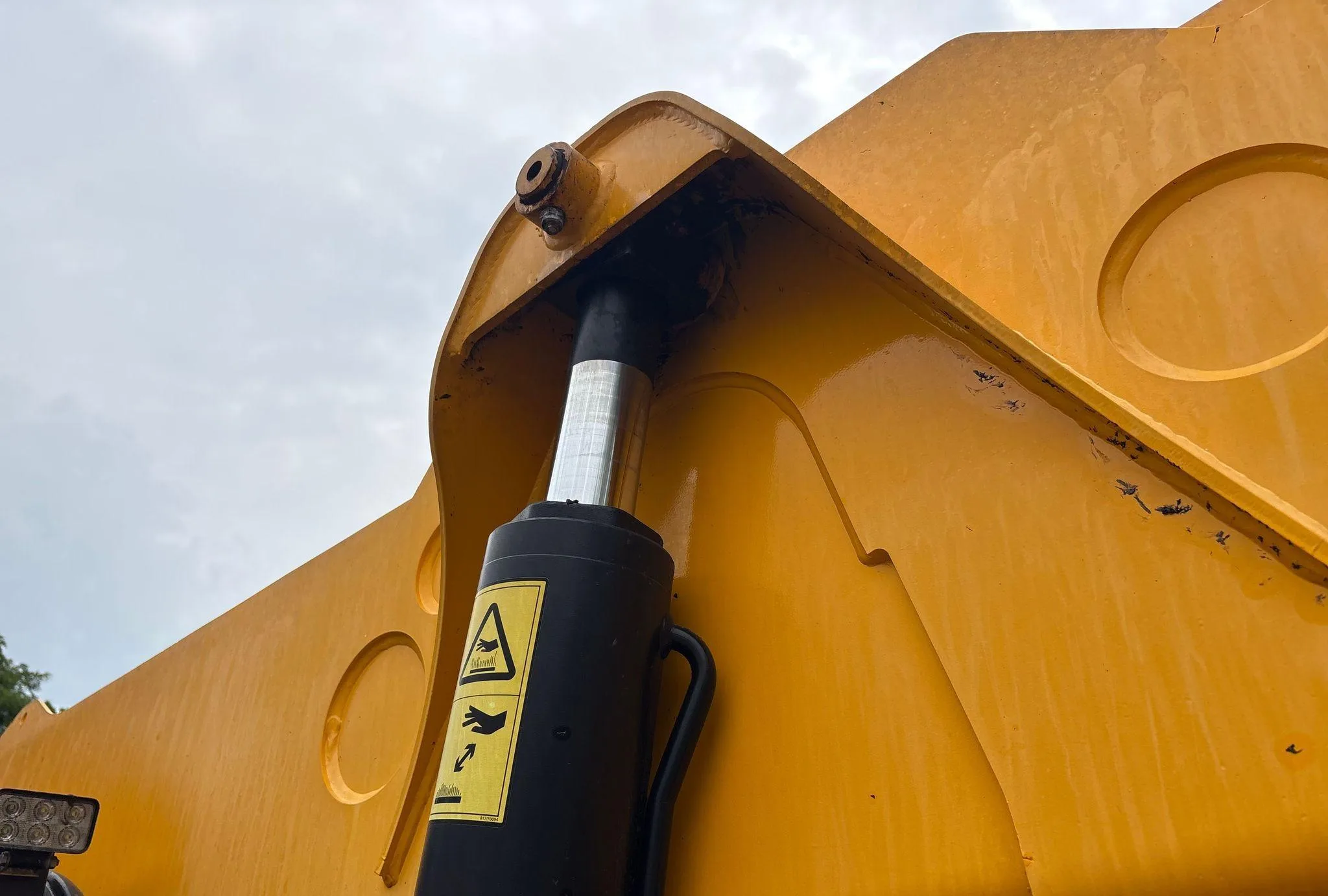 2020 JCB 512.56
