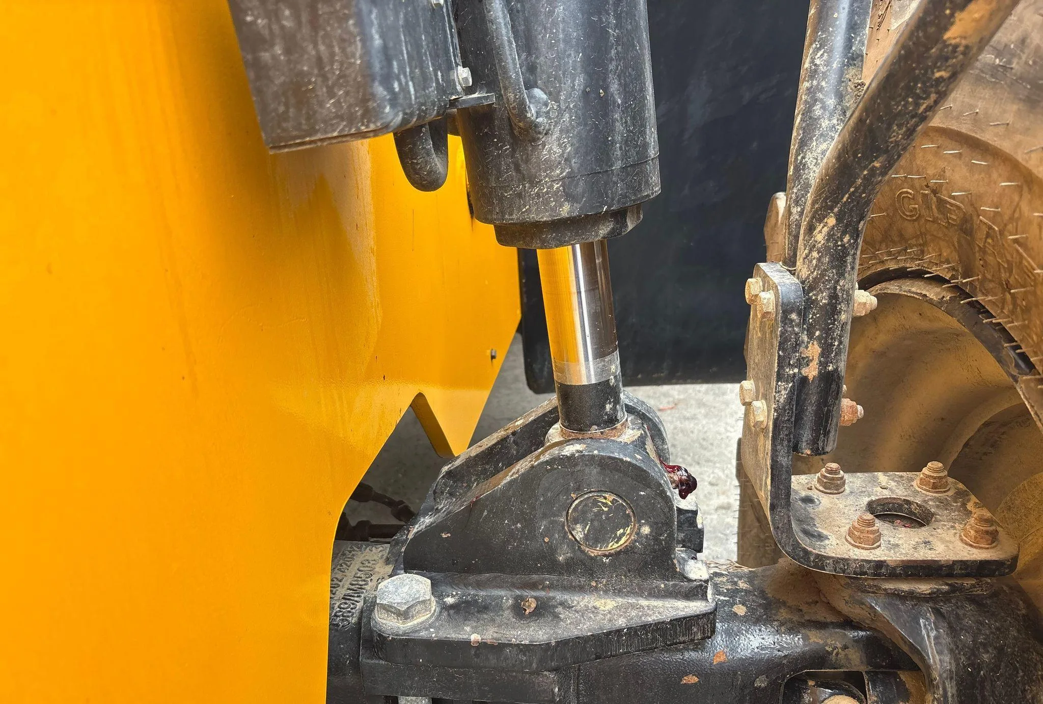 2020 JCB 512.56