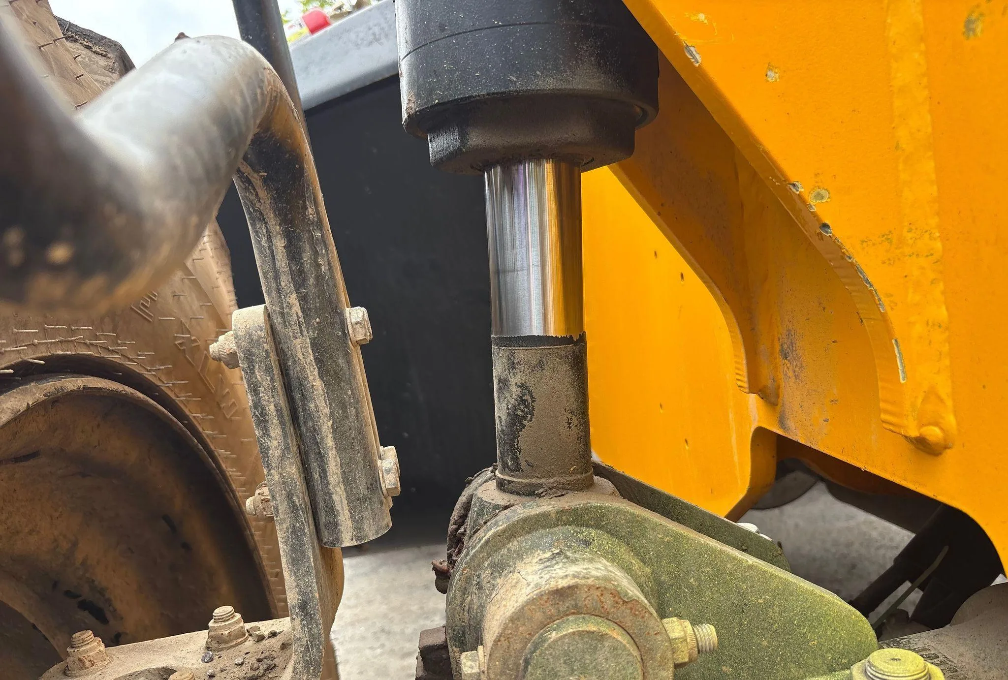 2020 JCB 512.56
